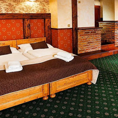Szálloda & Caffe Silesia 4*