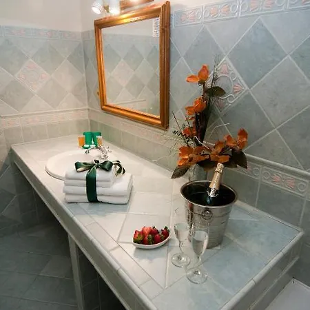 西里西亚咖啡酒店 4* Frýdek-Místek